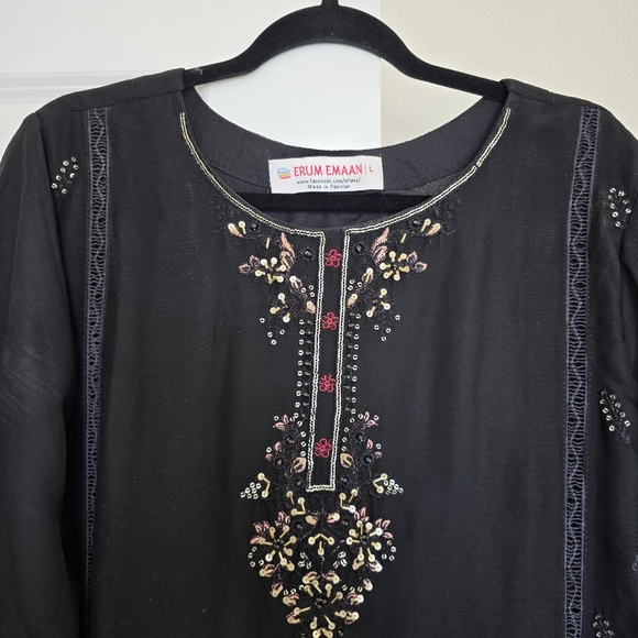 Black Embroidered Pakistani Suit by Erum Emaan - Size 45" - Large - Picture 5 of 17